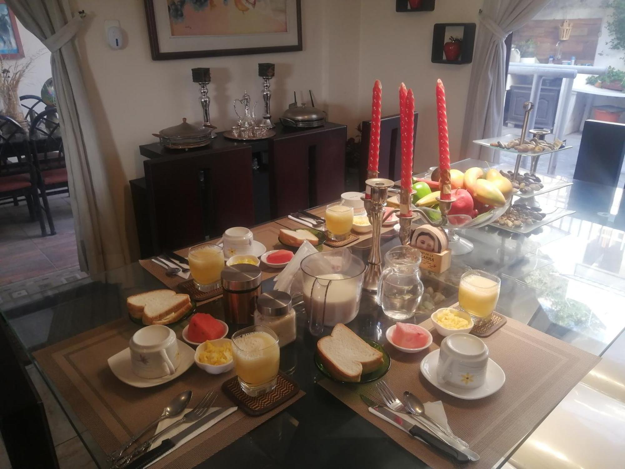 Fakali Homestay Quito Ngoại thất bức ảnh
